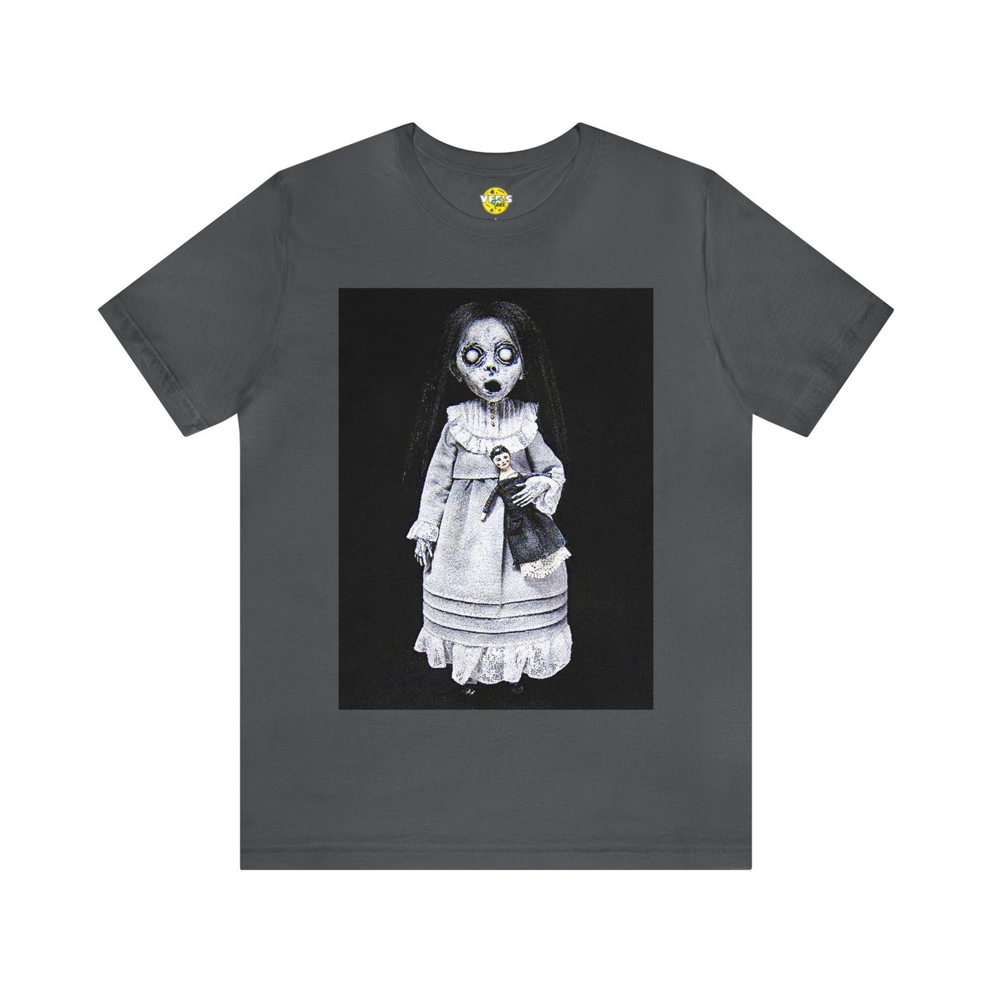 Halloween Creepy Porcelain Baby Doll Short Sleeve T-Shirt - Vintage Horror Doll Tee - Haunting Gothic Shirt - Spooky Creepy Doll Art Print