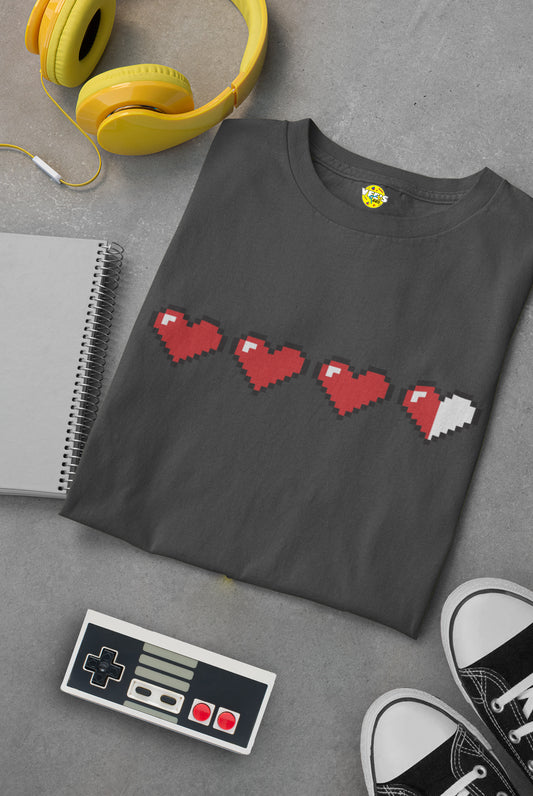 Retro Video game tshirt - Retro Arcade game shirt - Classic Retro Gamer tee - Gamer Heart Container tshirt - Pixelated Hearts tee